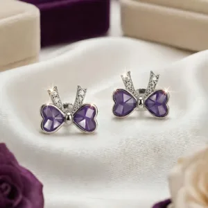Earing violet